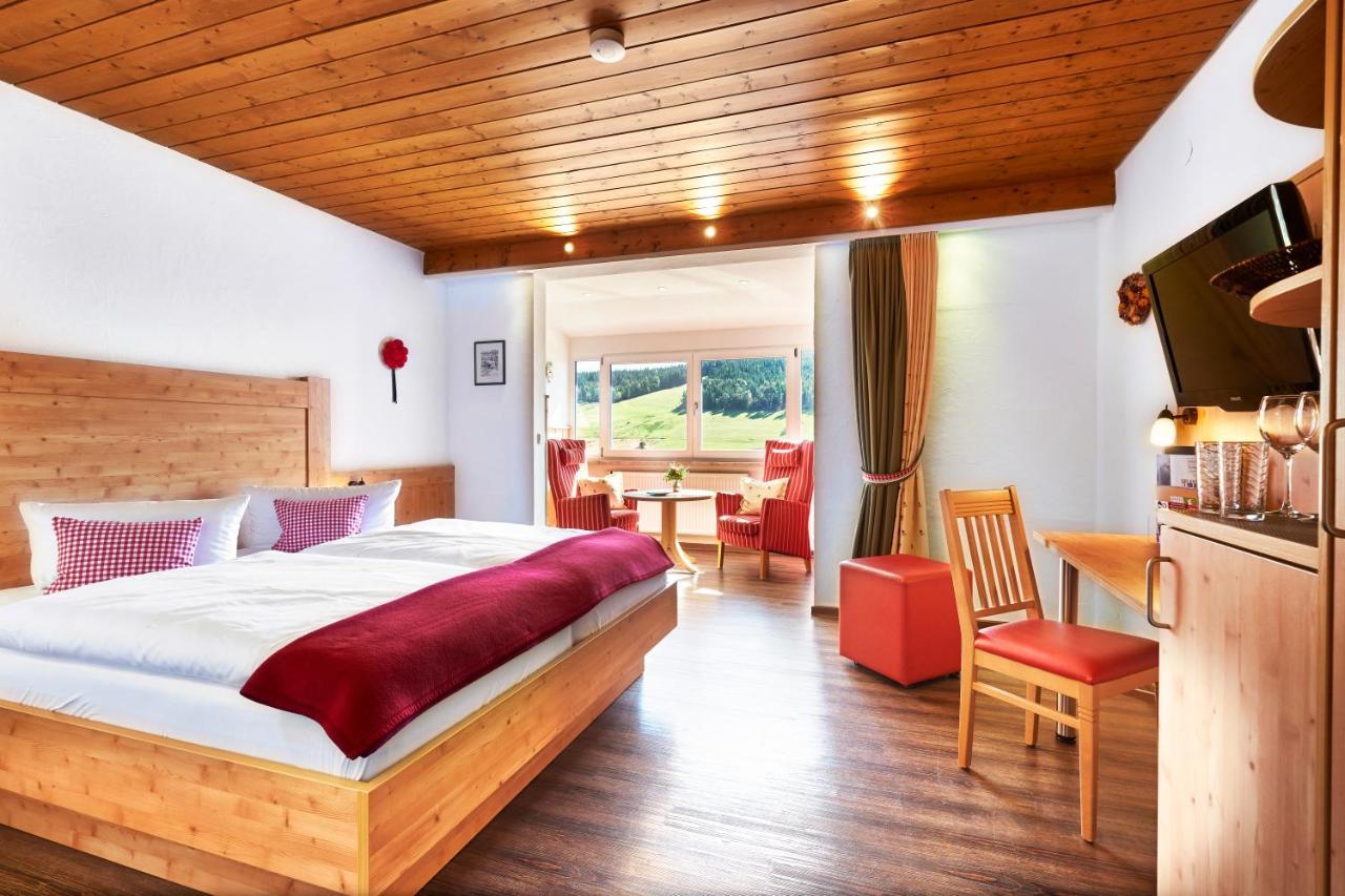 Hotel Engel - Familotel Hochschwarzwald Todtnauberg Luaran gambar
